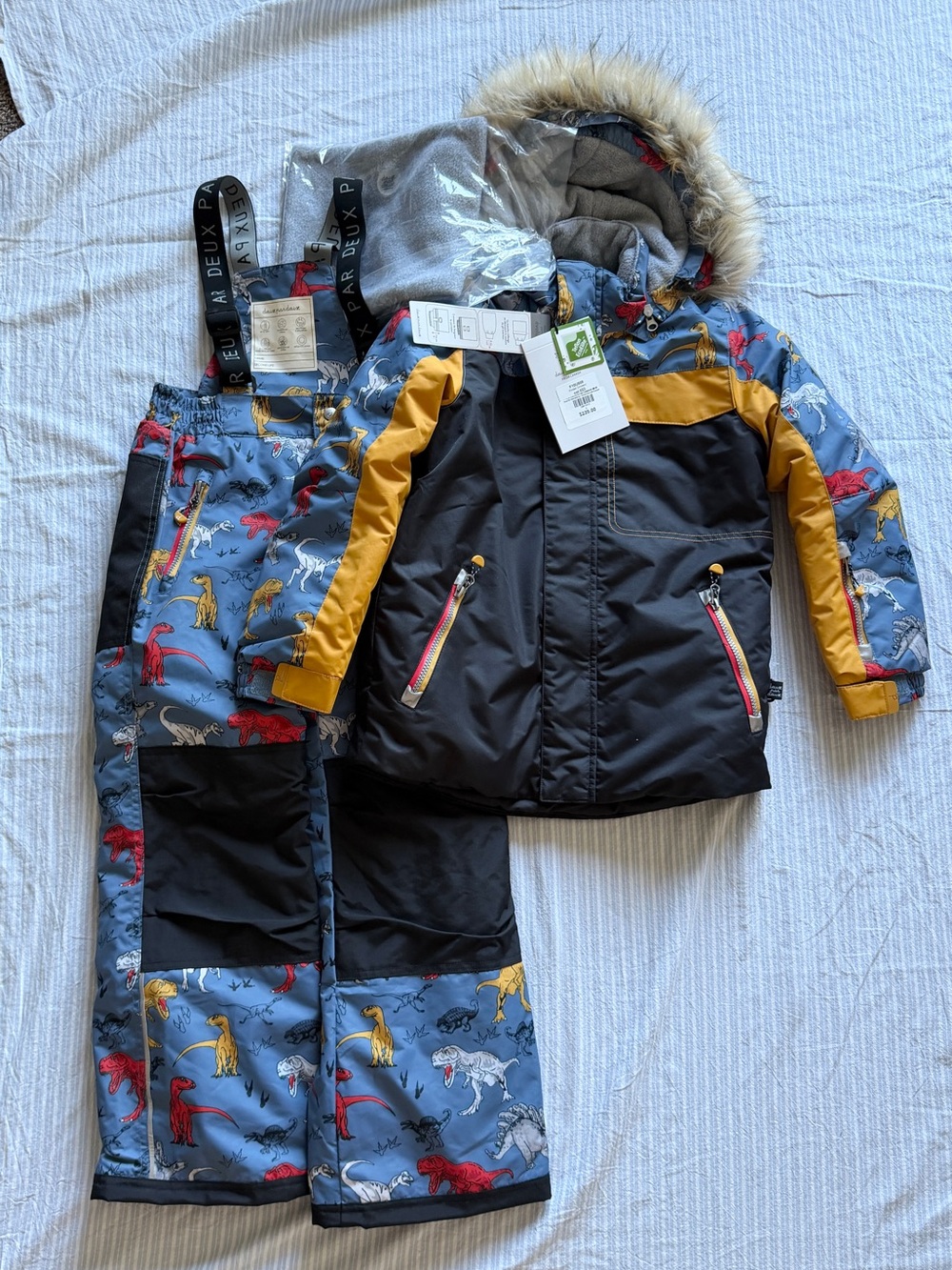 Deux par Deux Boys 2pc NWT Dinos on Blue Snowsuit